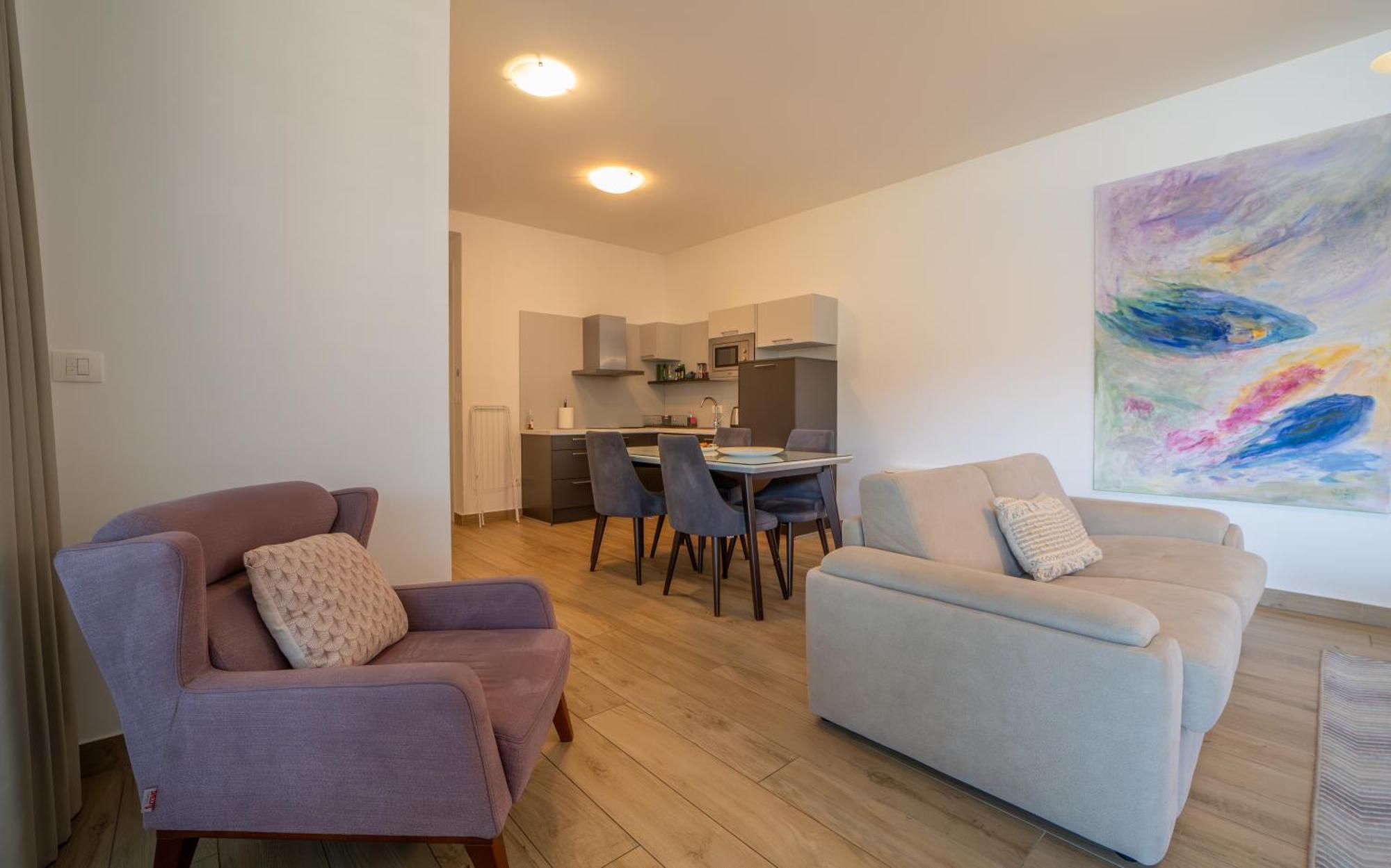 Amare Luxury Apartment