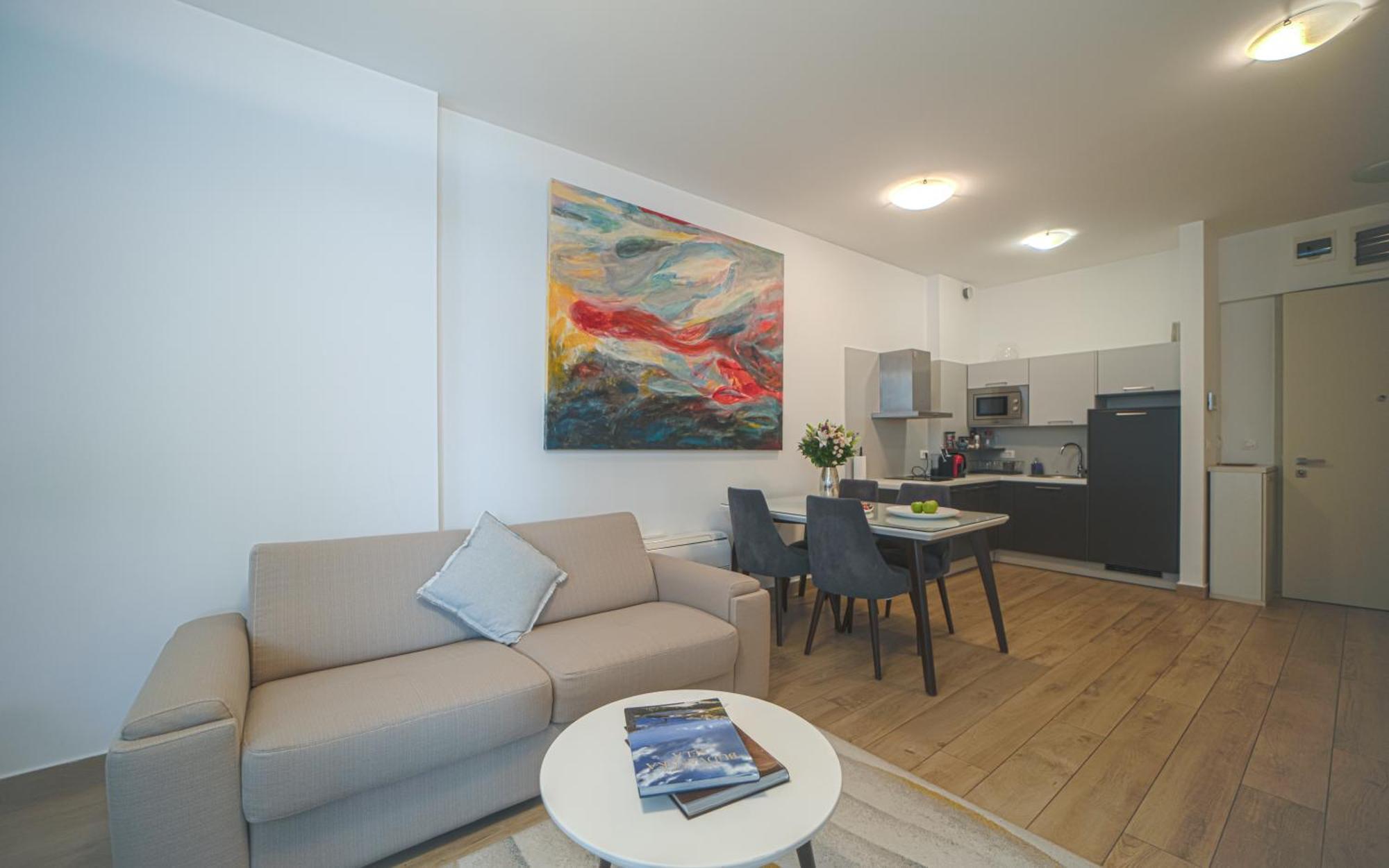 Apartment Amare Luxury Budva